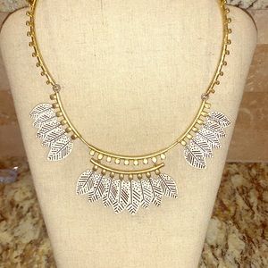 Stella & Dot Gold Reversible Leaf necklace